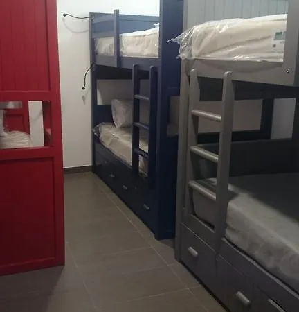 Lab Vandrarhem Nazaré