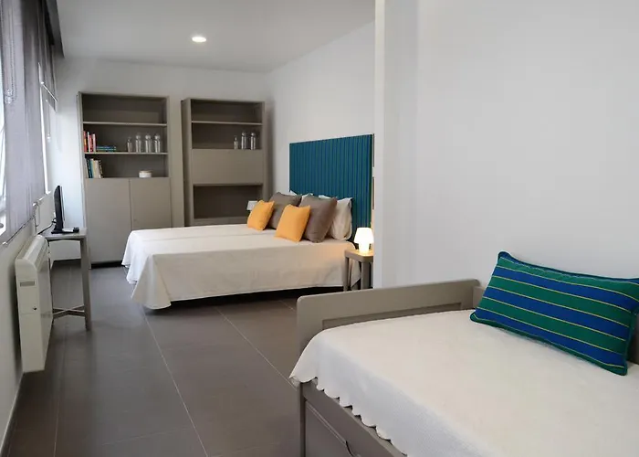 Lab אכסניה נאזרה